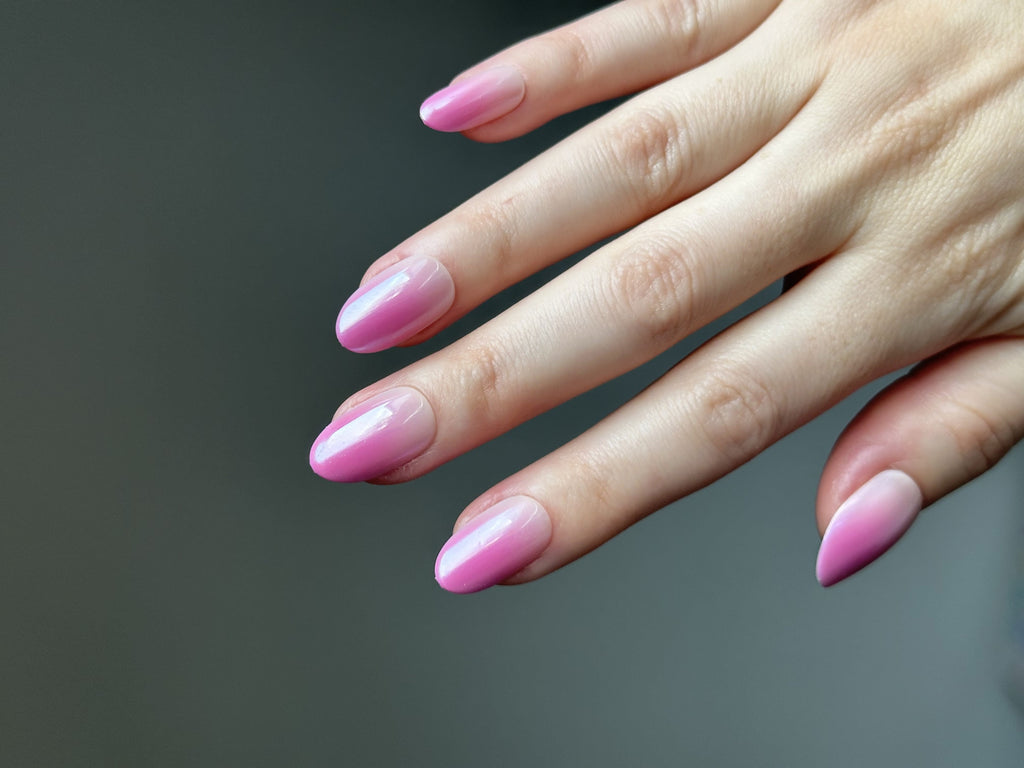 Olive & June Super Stick Mani Oval Medium Press-On Tabs, Pink Chrome Ombre, 32 Pieces